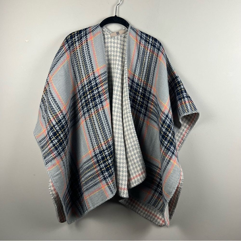 Reversible plaid houndstooth blanket poncho scarf